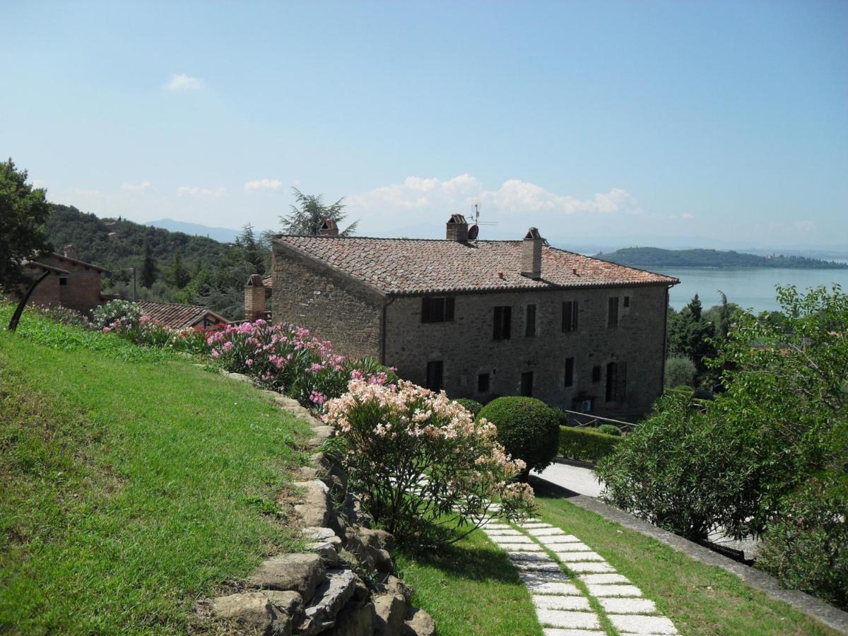 Casale Sul Lago Trasimeno San Feliciano Bagian luar foto